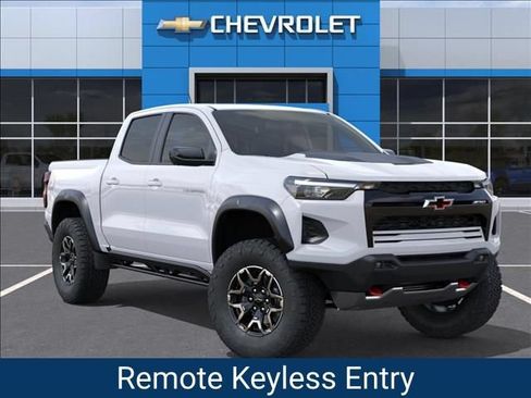 New 2026 Chevrolet Colorado ZR2 w/ Technology Package AWD/4WD image 8
