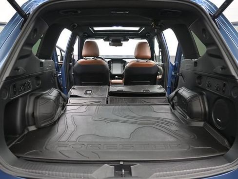 Used 2025 Subaru Forester Touring AWD/4WD image 27