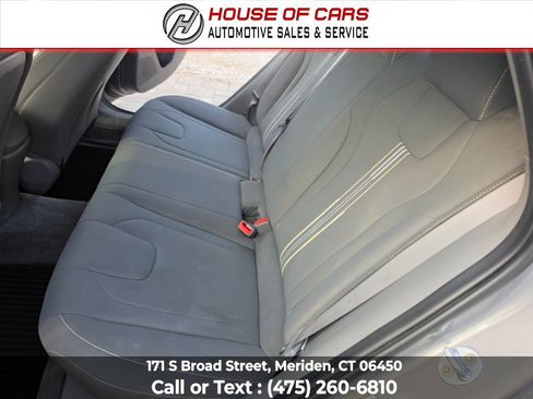 Used 2023 Hyundai Elantra SEL w/ Convenience Package FWD image 32