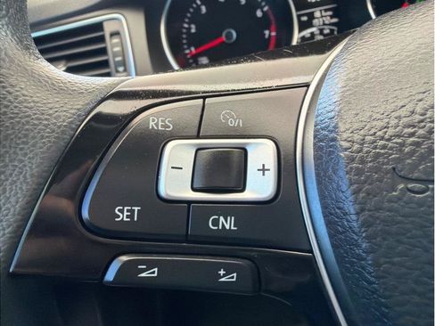 Used 2017 Volkswagen Jetta S FWD image 17