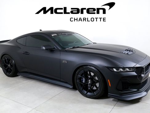 Used 2025 Ford Mustang GT Premium w/ GT Performance Package RWD image 2