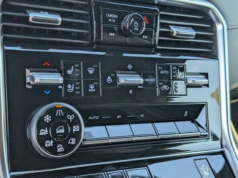 New 2026 Nissan Armada Platinum image 13