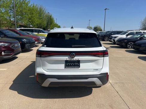 New 2026 Volkswagen Tiguan SE AWD/4WD image 5