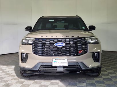 New 2026 Ford Explorer ST w/ Sun And Sound Package