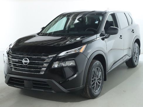 Certified 2026 Nissan Rogue S image 4