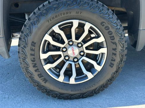 Certified 2023 GMC Sierra 1500 AT4 w/ AT4 Premium Package image 51