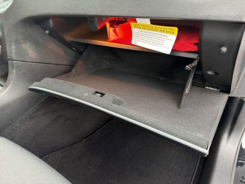 Used 2020 Dodge Charger SXT w/ Blacktop Package image 16