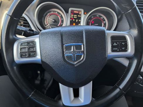 Used 2019 Dodge Journey SE w/ Connectivity Group image 12