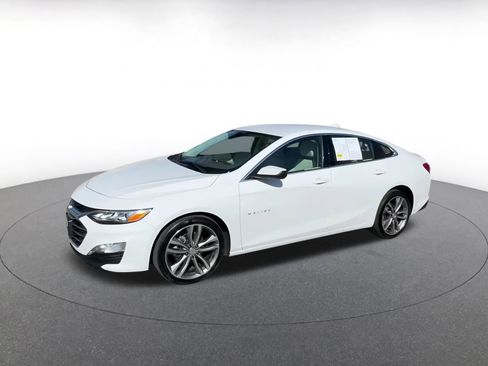 Used 2024 Chevrolet Malibu LT image 8