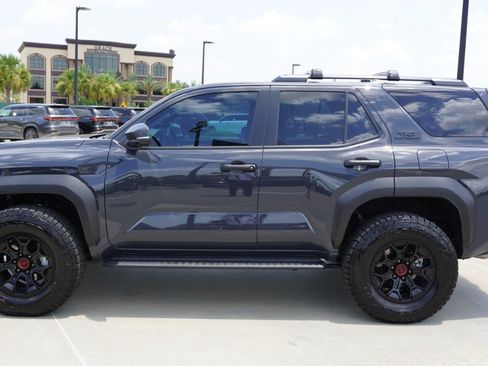 Used 2026 Toyota 4Runner TRD Off-Road Premium AWD/4WD image 5