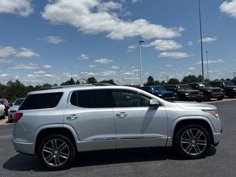 Used 2018 GMC Acadia Denali w/ LPO, Cargo Package FWD image 2