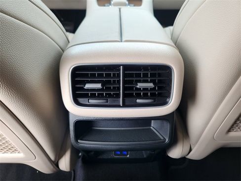 Certified 2025 Mercedes-Benz GLE 350 4MATIC image 13