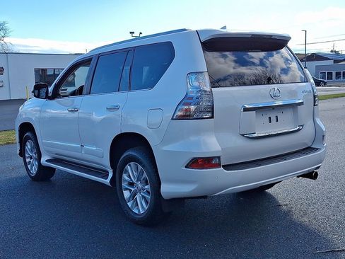 Used 2019 Lexus GX 460 Premium image 4