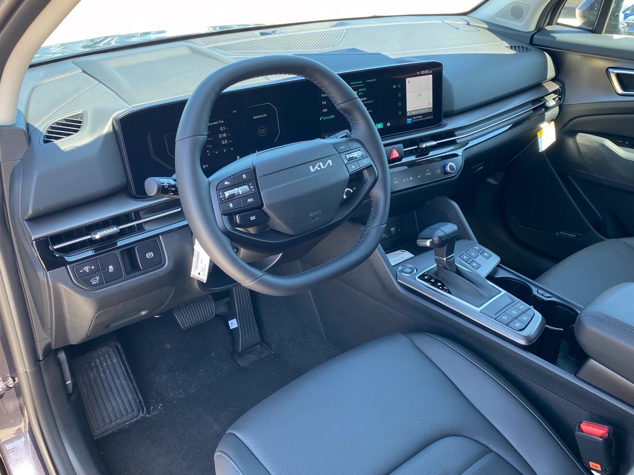 New 2026 Kia Sportage SX FWD image 12