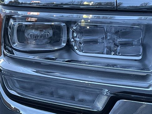 Used 2020 RAM 2500 Limited image 11