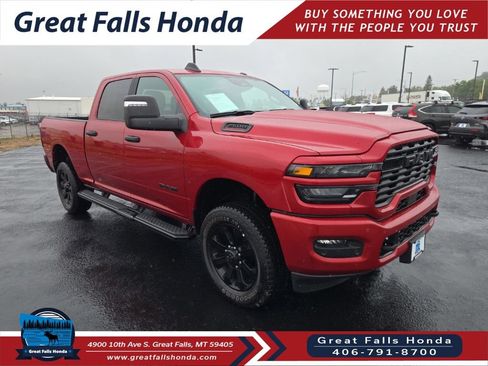 Used 2026 RAM 2500 Big Horn AWD/4WD image 1