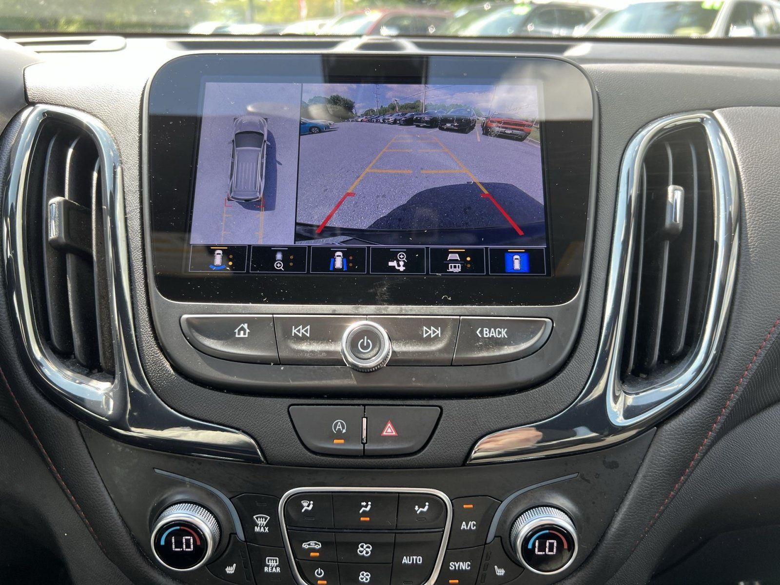Used 2023 Chevrolet Equinox RS AWD/4WD image 19