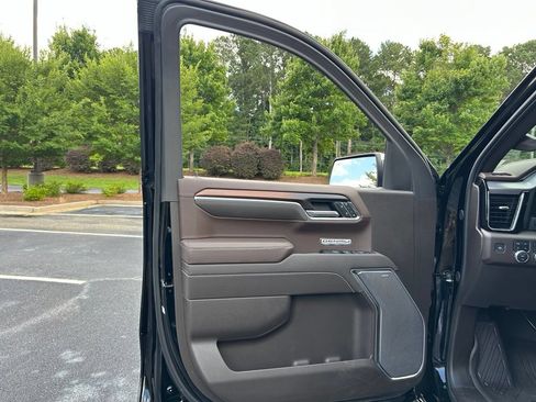 Used 2025 GMC Sierra 1500 Denali w/ Technology Package AWD/4WD image 58