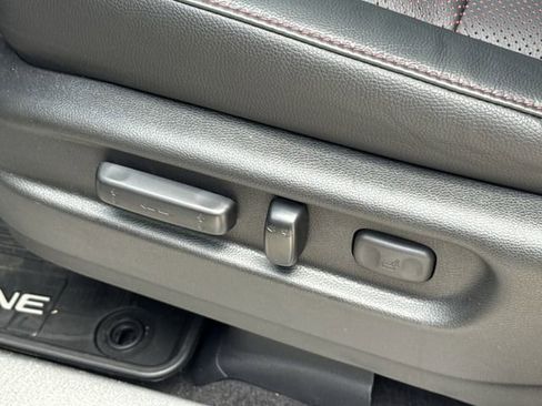 New 2026 Honda Ridgeline Black Edition image 26