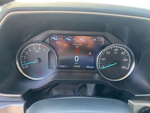 Used 2022 Ford F150 XLT w/ Equipment Group 301A Mid AWD/4WD image 14