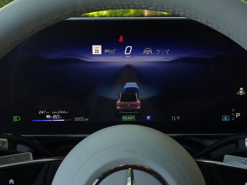 Used 2023 Mercedes-Benz EQS 450+ SUV image 46