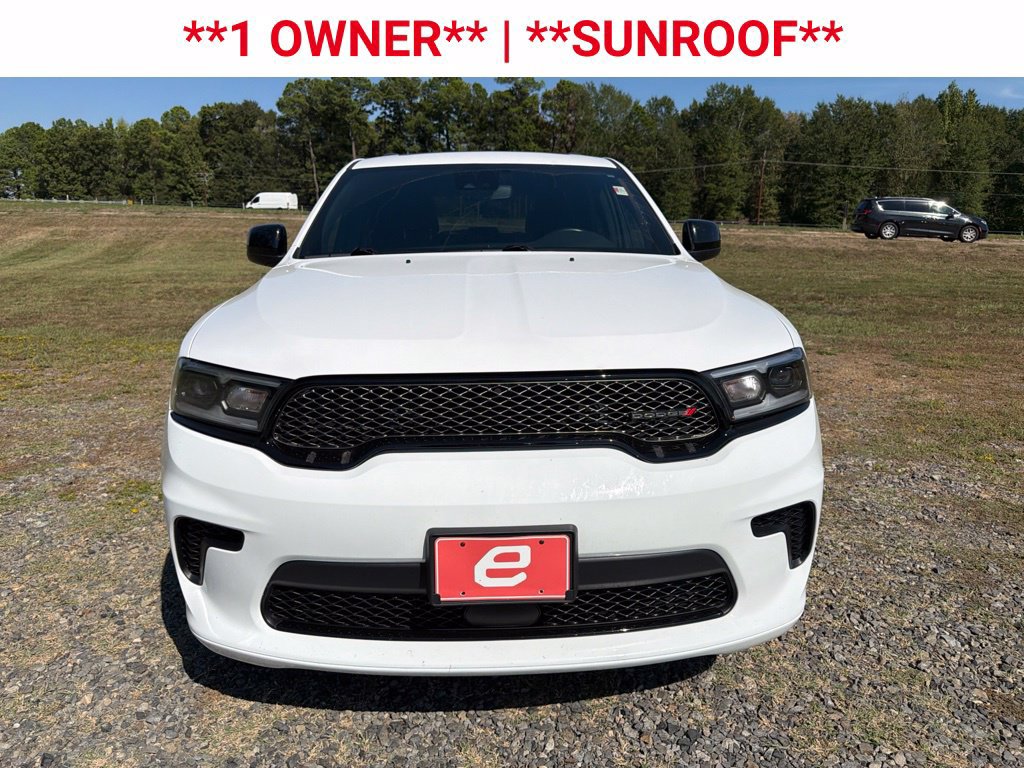 Used 2024 Dodge Durango SXT w/ SXT Blacktop Group RWD image 2