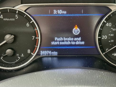 Used 2024 Nissan Altima 2.5 SV FWD image 19