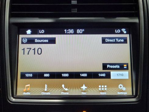 Used 2017 Lincoln MKX Reserve image 25