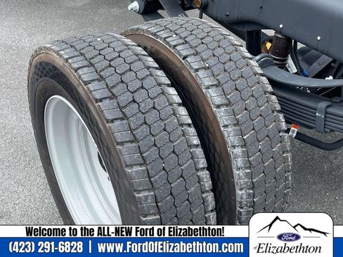 New 2024 Ford F550 4x4 Crew Cab Super Duty image 11