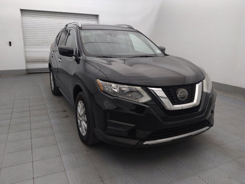 Used 2019 Nissan Rogue SV image 13
