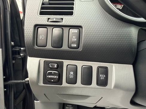 Used 2013 Toyota Tacoma 4x4 Double Cab w/ TRD Sport Pkg image 22