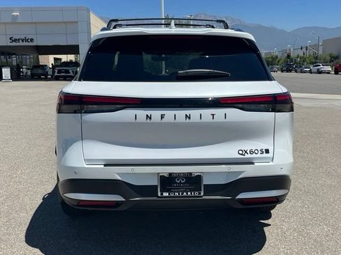 Certified 2026 INFINITI QX60 Sport w/ Dark Cargo Package AWD/4WD image 6