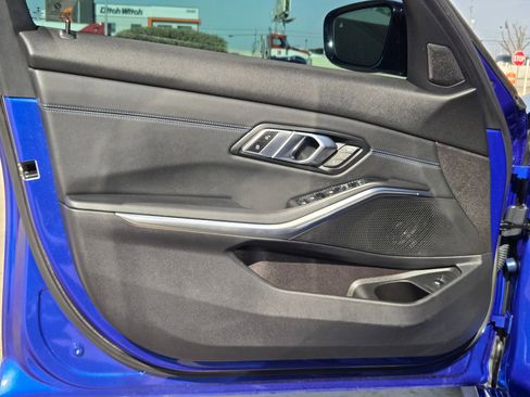 Used 2021 BMW M340i w/ Driving Assistance Package image 11