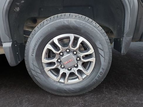 Used 2023 GMC Sierra 2500 SLE w/ SLE Value Package; image 29