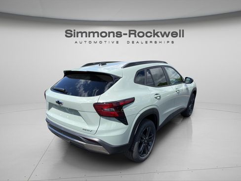 New 2026 Chevrolet Trax ACTIV w/ Driver Confidence Package FWD image 5