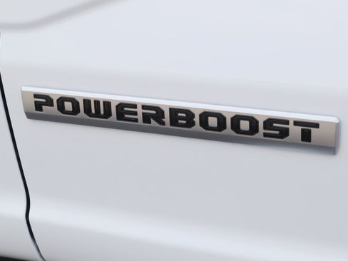 New 2025 Ford F150 Lariat w/ Equipment Group 502A High AWD/4WD image 14