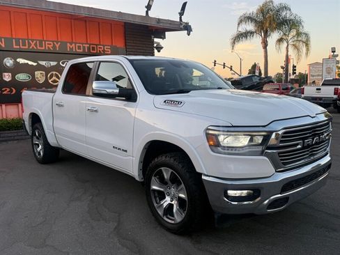 Used 2021 RAM 1500 Laramie AWD/4WD image 18