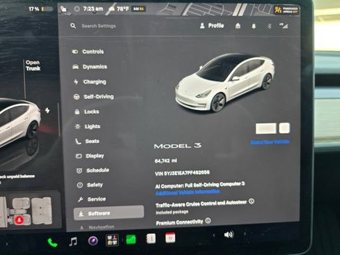 Used 2023 Tesla Model 3 Standard Range RWD image 1