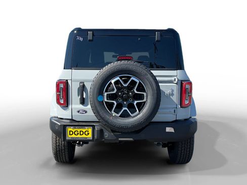 New 2026 Ford Bronco Outer Banks AWD/4WD image 4