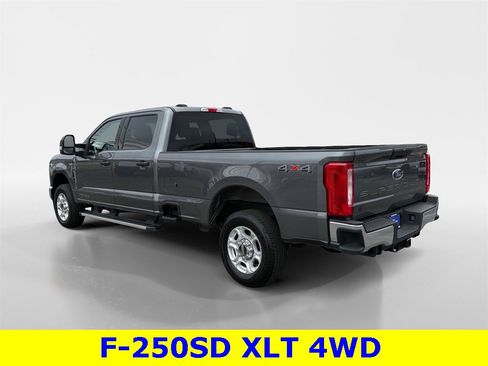 Certified 2025 Ford F250 XLT image 3