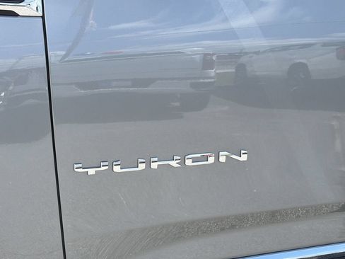 New 2026 GMC Yukon Elevation w/ LPO, Floor Liner Package RWD image 26