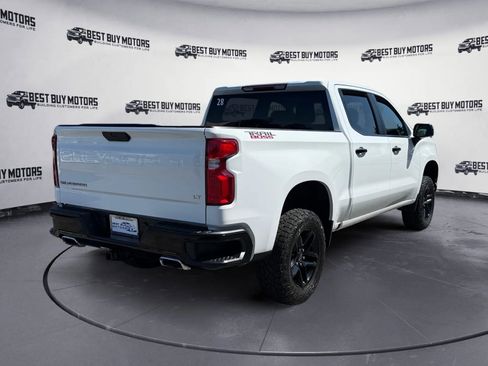 Used 2021 Chevrolet Silverado 1500 LT Trail Boss w/ Bed Protection Package image 9