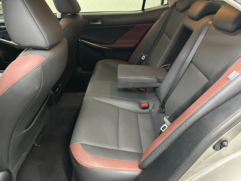 Used 2019 Lexus IS 300 w/ Premium Package RWD image 21