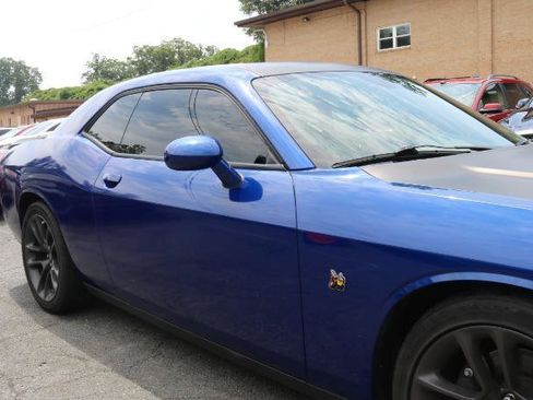 Used 2020 Dodge Challenger R/T Scat Pack w/ Shaker Package RWD image 3