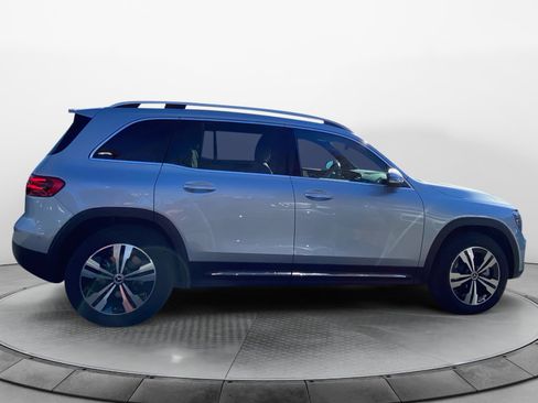 New 2026 Mercedes-Benz GLB 250 4MATIC image 8