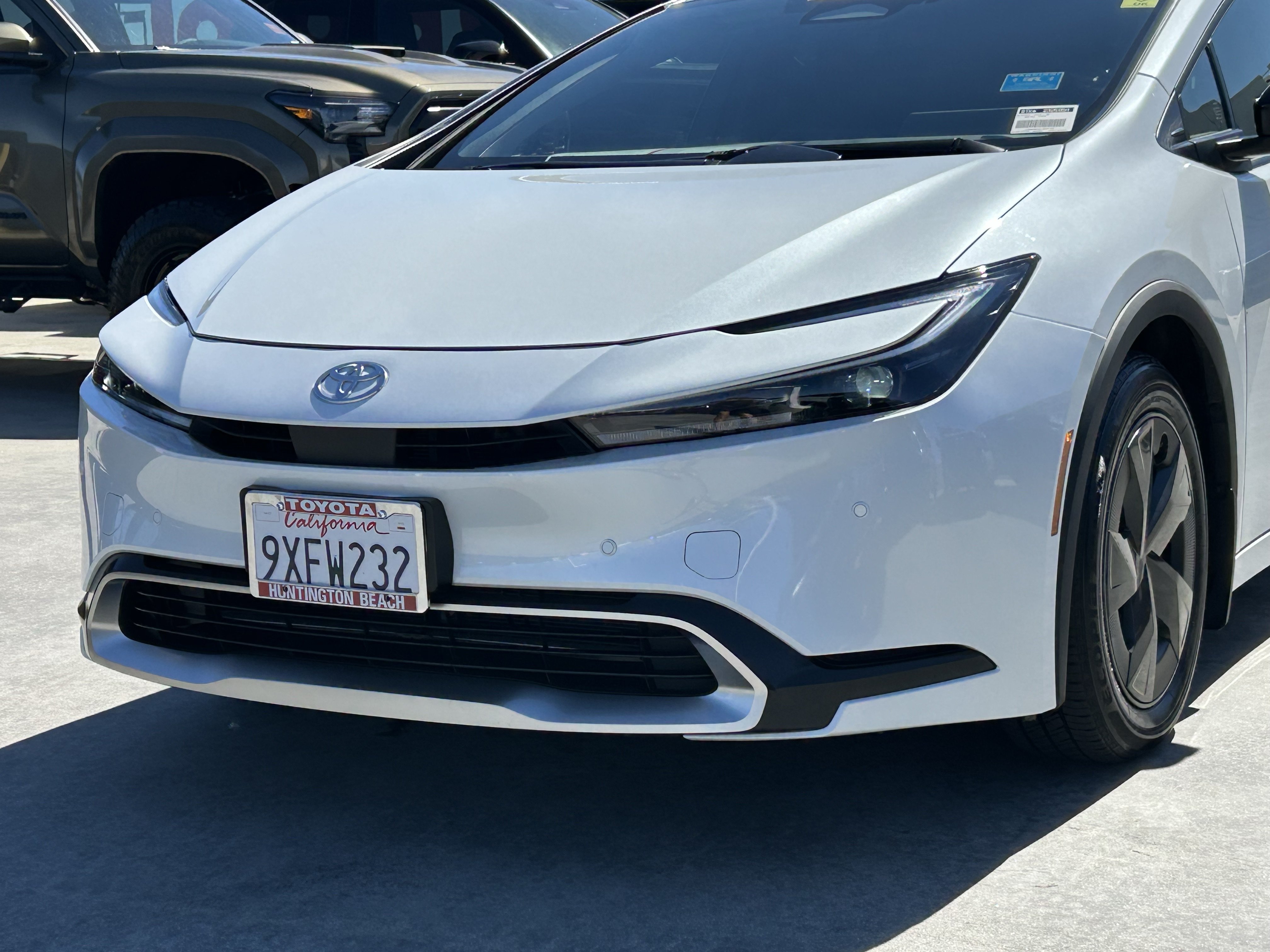 Certified 2026 Toyota Prius Plug-In Hybrid FWD image 7