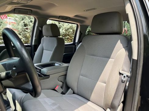 Used 2019 Chevrolet Silverado 2500 W/T w/ WT Convenience Package AWD/4WD image 9