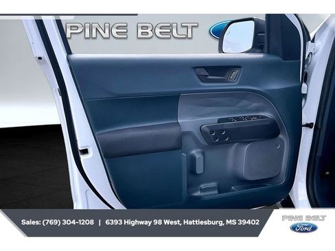 Used 2025 Ford Maverick XL FWD image 18