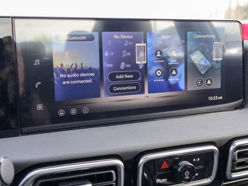 New 2026 Nissan Sentra S image 3