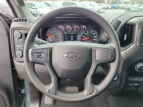 Used 2025 Chevrolet Silverado 1500 Custom Trail Boss w/ LPO, Dark Essentials Package image 22